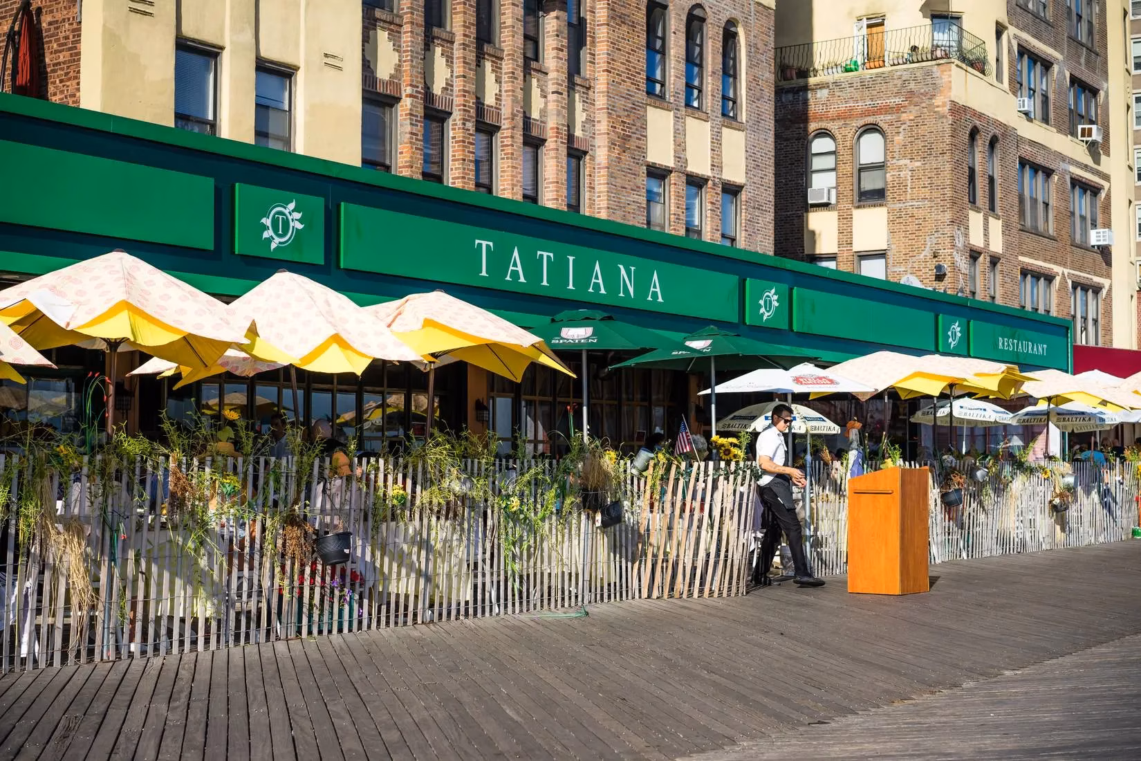 my-secret-end-of-summer-escape-brighton-beach-nyc-s-mini-russia-image-1